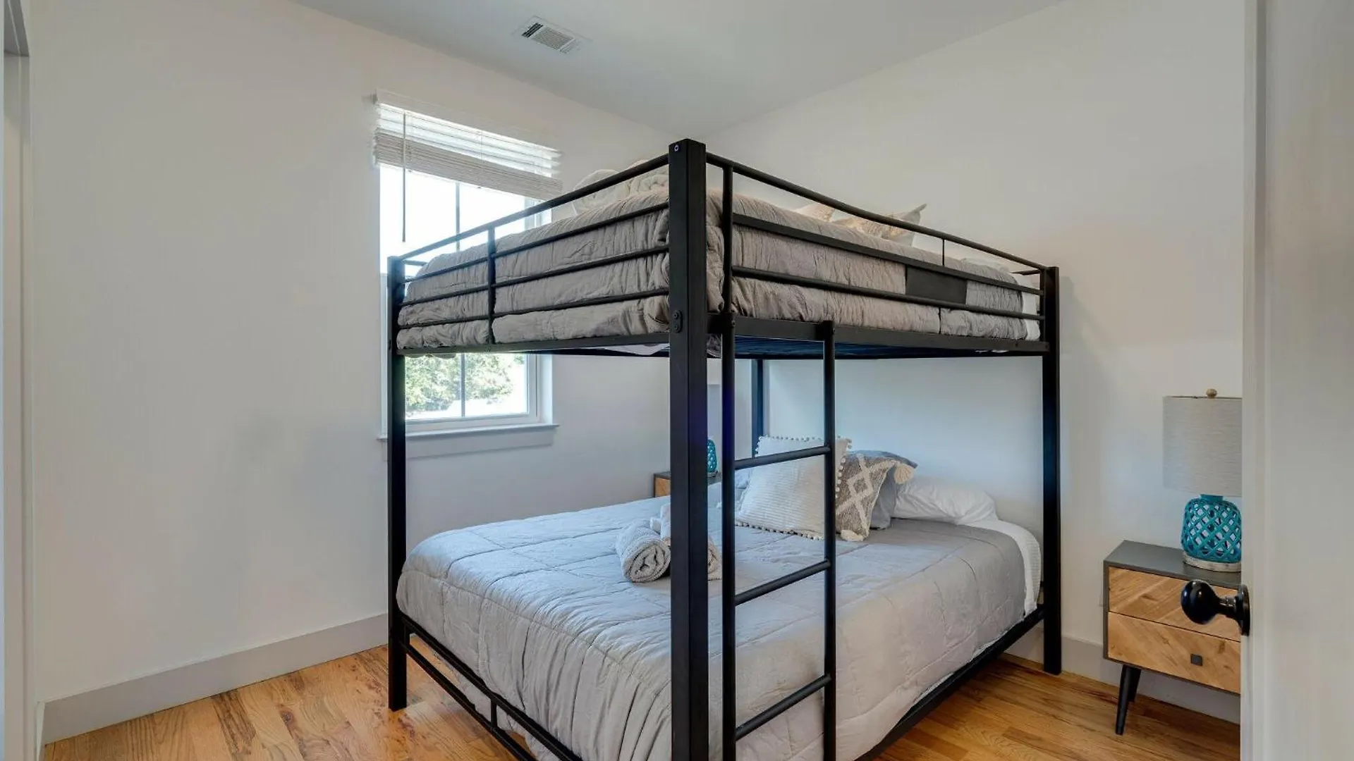 Nashville - 4908 Delaware Ave Unit G